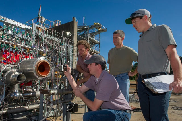 NASA engine.jpg