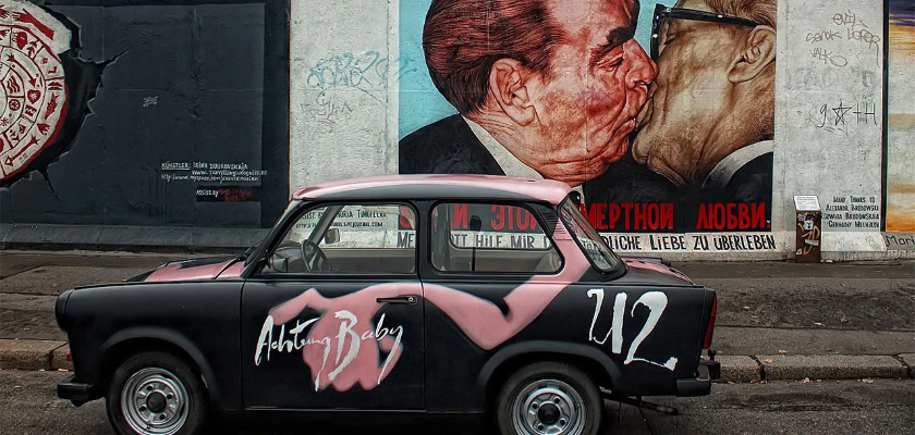 east side gallery in berlin